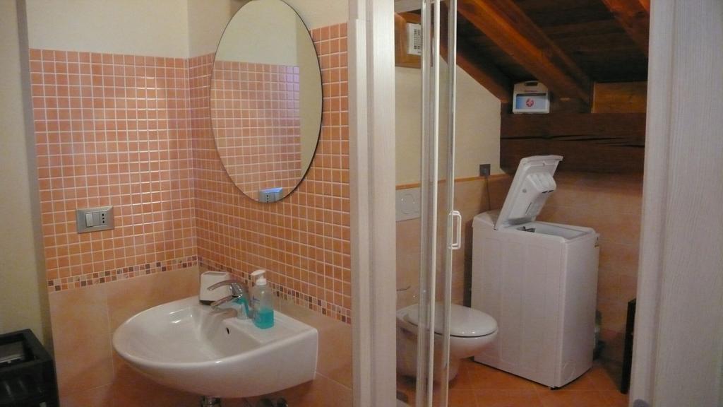 Lo Galetas - Alloggio Ad Uso Turistico-Vda-Lt-Aosta-0100 Δωμάτιο φωτογραφία